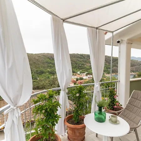 Elbitat Homes Wellness&spa * Bagnaia (Livorno)