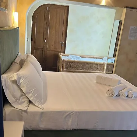 Elbitat Homes Aparthotel
